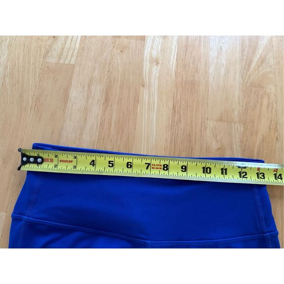 Athleta HIGH RISE LIGHTNING CHATURANGA™ CAPRI Legging SZ Small - Picture 11 of 11